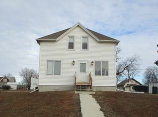 230 Grant St, Lyons, NE 68038