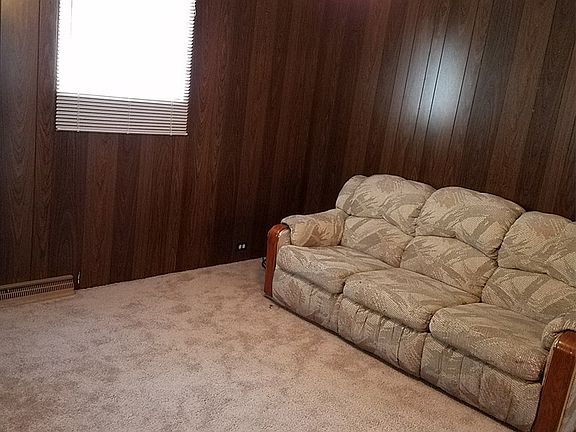5th image of 23 Wylie Dr