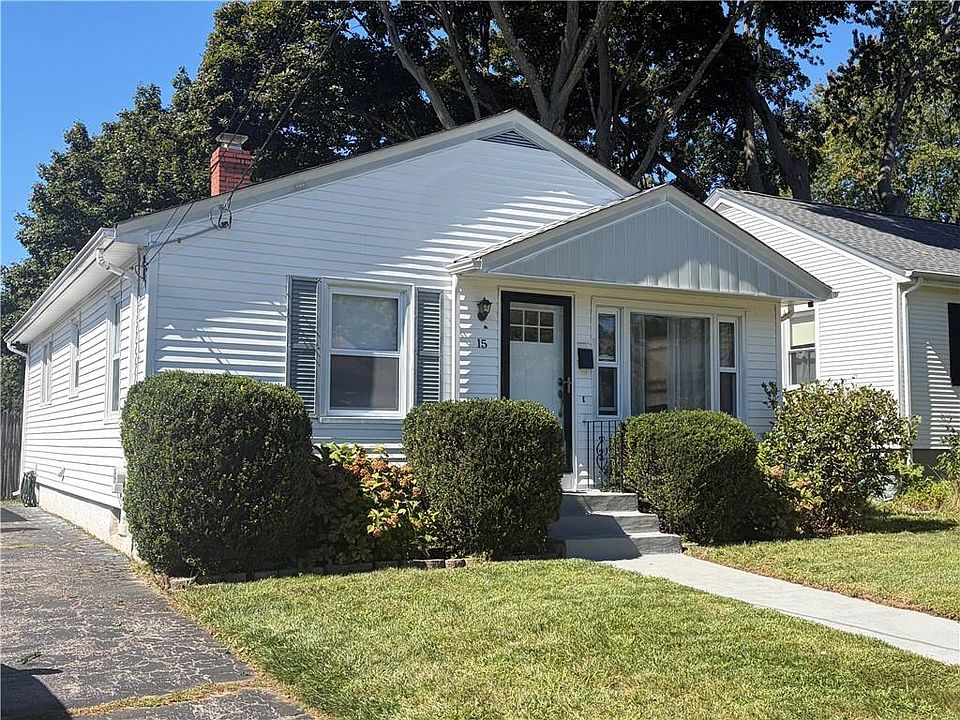 1st image of 15 Simpson St