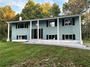 6 Briar Ln, Wappingers Falls, NY 12590