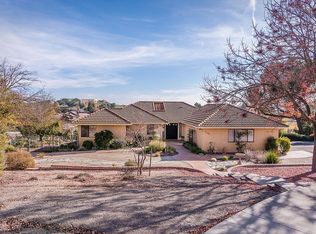 1003 Vista Grande St, Paso Robles, CA 93446