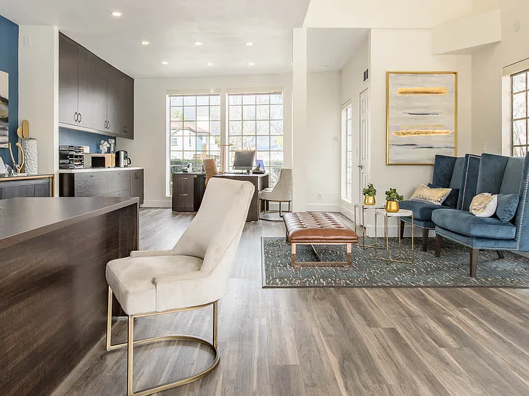 Leasing Office