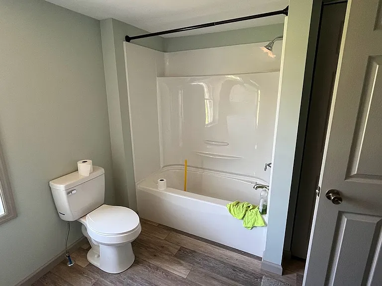 36 N Lee St — Photo 11