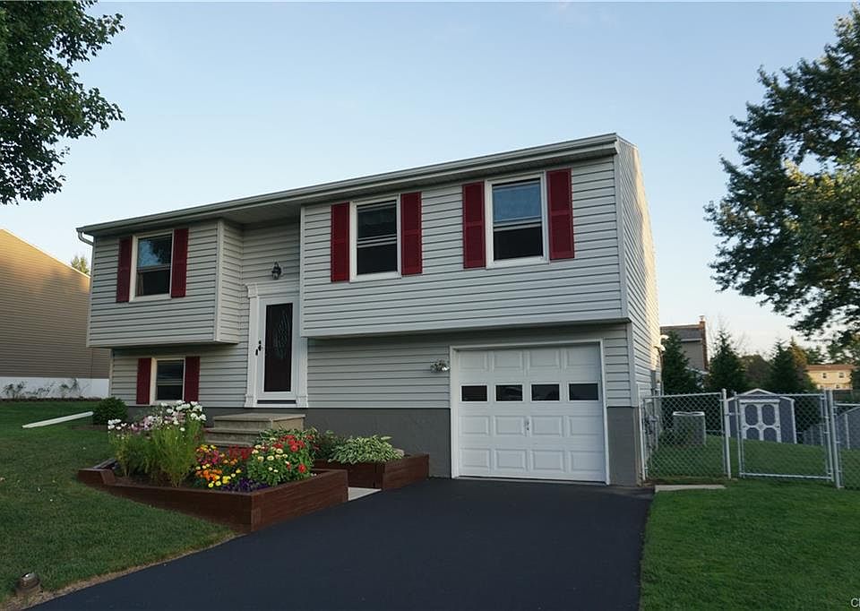 1st image of 4755 Summerhurst Dr
