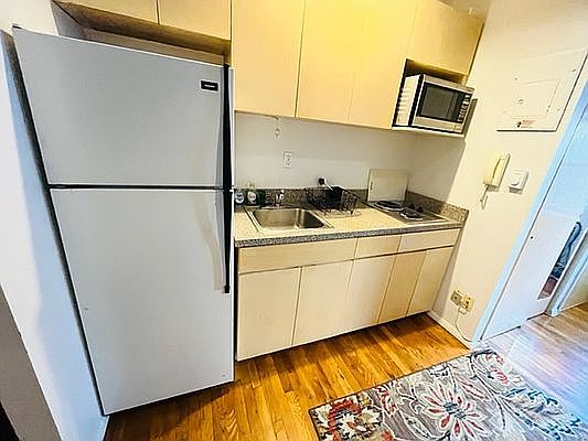 1st image of 348 E 49th St APT 5D