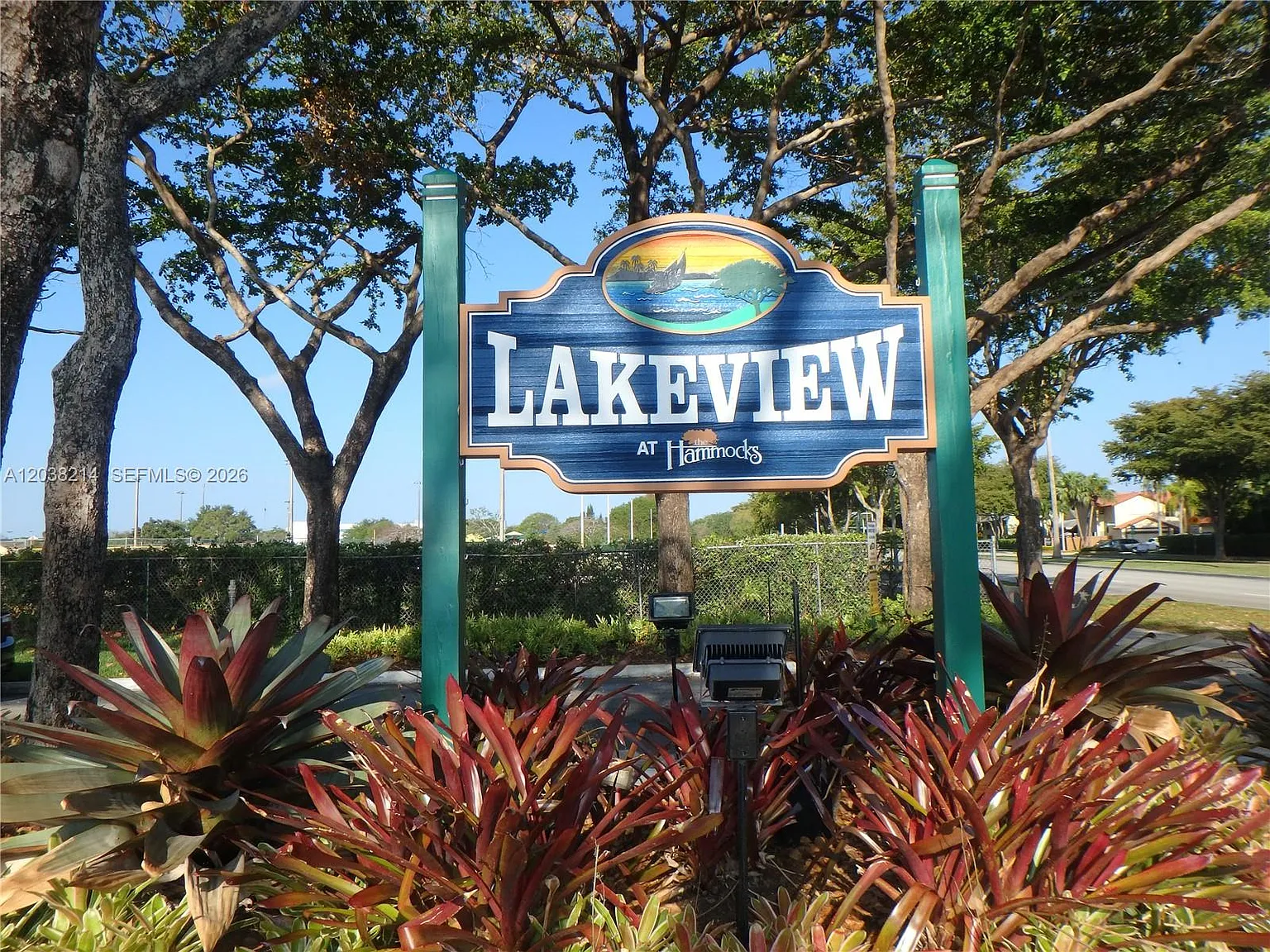 Lakeview At The Hammocks — Photo 1