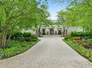 45 Lakewood Dr, Glencoe, IL 60022