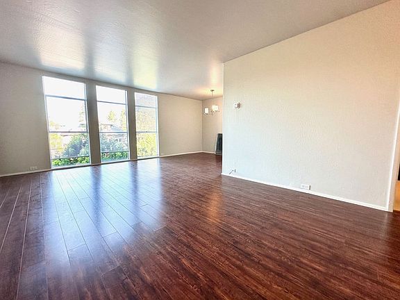 2nd image of 3792 Harrison St APT 22