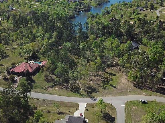 4th image of 1577 Emerald Lakes Dr