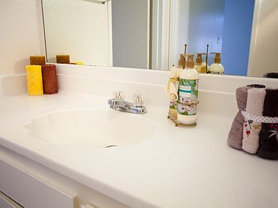 4th image of 18414 Collins St APT 107