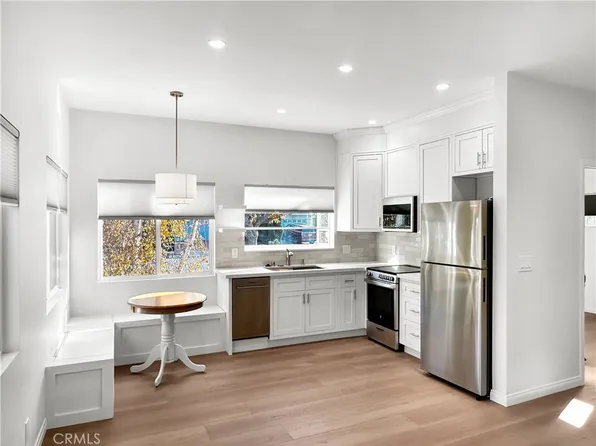 6016 Lake Lindero Dr #A, Agoura Hills, CA 91301
