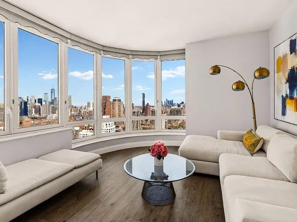 306 Gold St APT 33F, Brooklyn, NY 11201