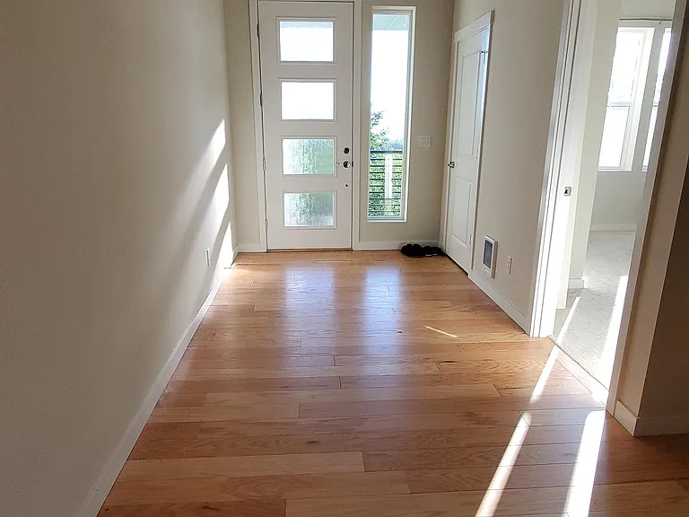 34506 SE Hearing St — Photo 9