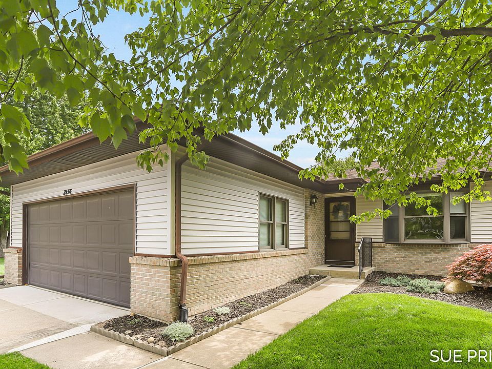 1st image of 2156 Remington Way NE #172