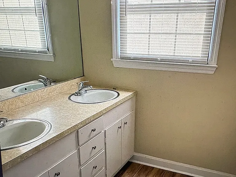117 Jeanette St — Photo 16