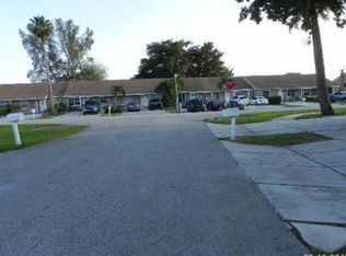 4711 NW 4th Ave, Deerfield Beach, FL 33064