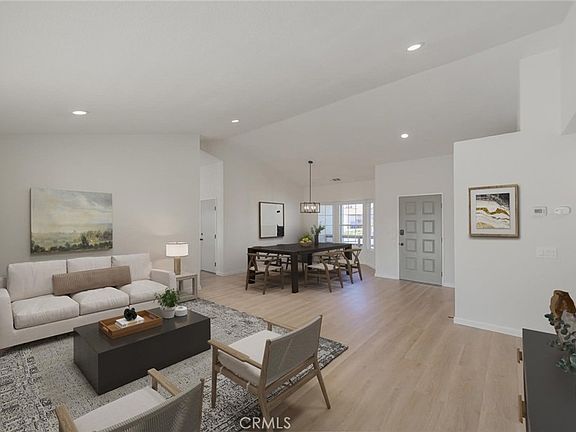 4th image of 12993 Sundown Rd