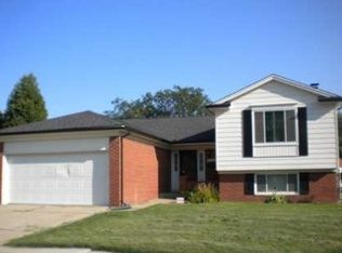 13188 Bimini Ct, Sterling Heights, MI 48312