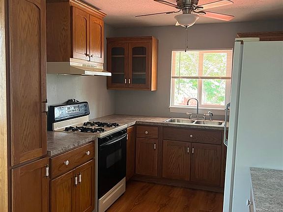 5th image of 1723 NW 44th St