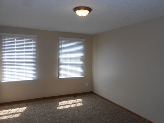 4th image of 1203 Green Meadow Ave