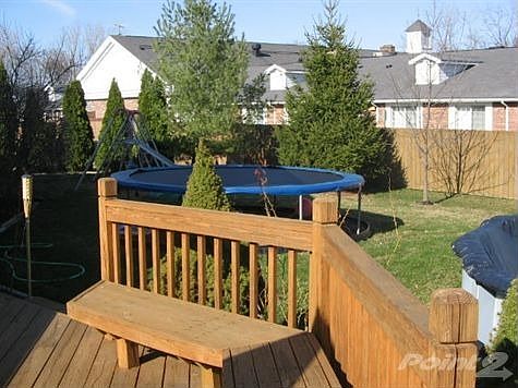 3rd image of 33695 Elmira Ct