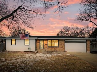 800 E Pearl St, Harrisonville, MO 64701