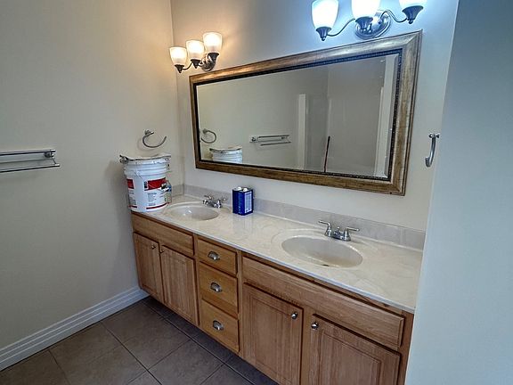 Main Bathroom on 3rd Level