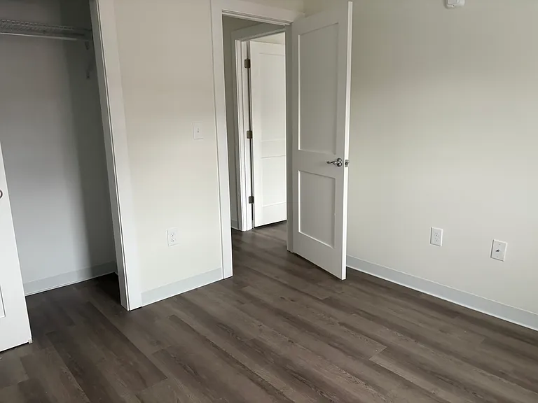 1741 Washington St #13 — Photo 6