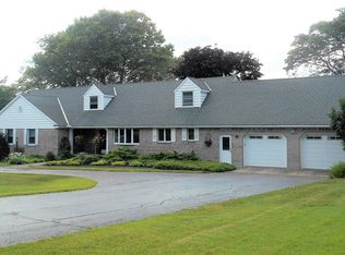 617 Mill Rd, East Aurora, NY 14052