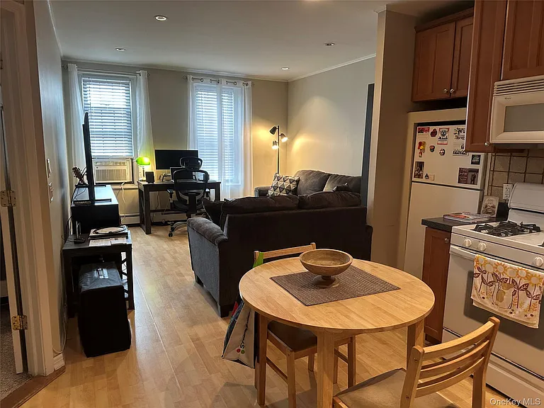 310 Riverside Blvd #1G — Photo 3