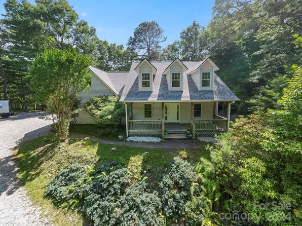 718 Thunder Rd, Brevard, NC 28712