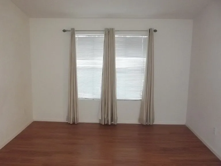 2300 Silverado Ranch Blvd #2085 — Photo 2