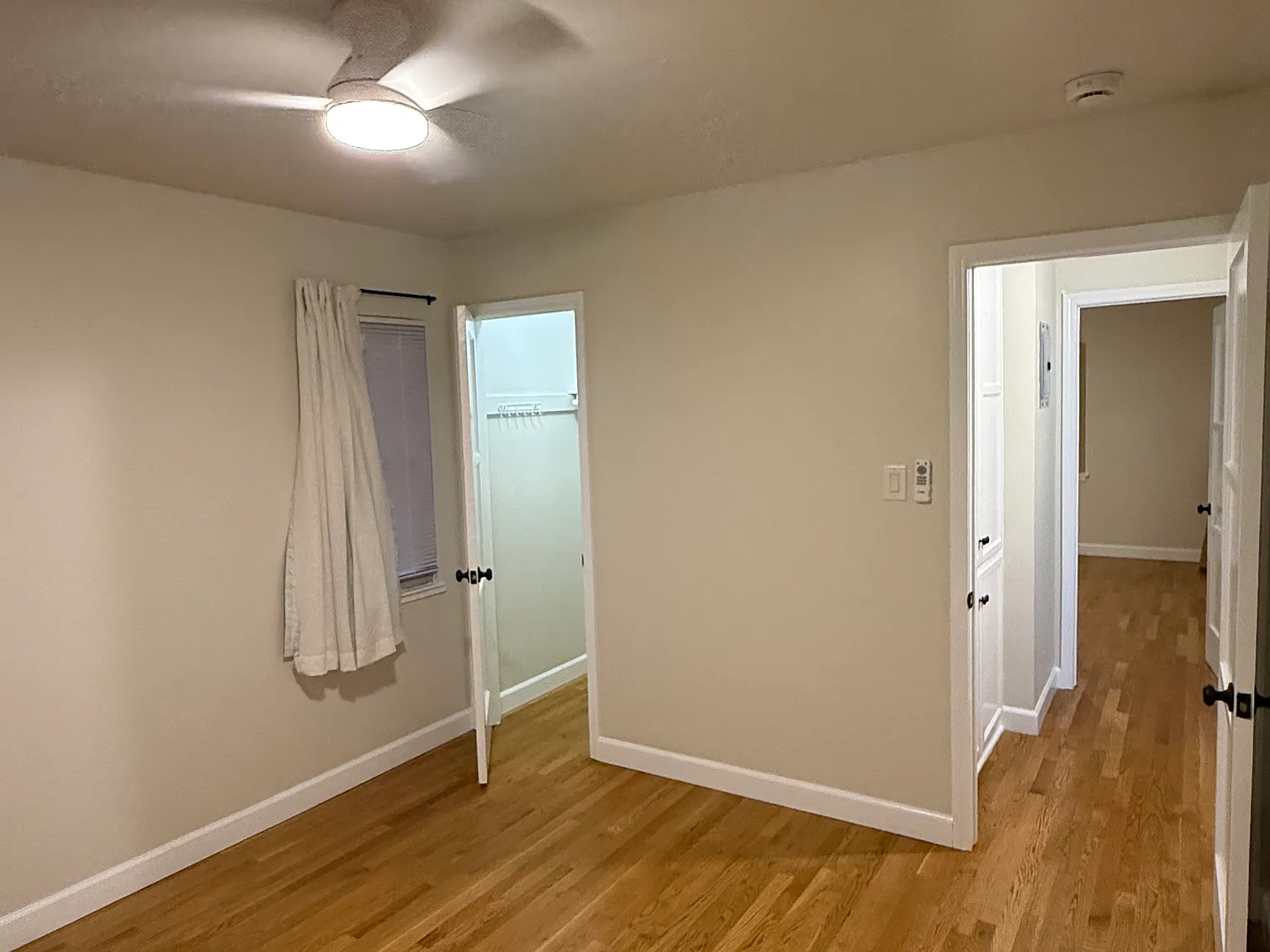 131 S Bushnell Ave — Photo 4