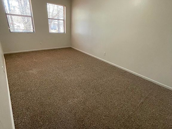 5th image of 128 Cordell Cir