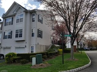 500 Coventry Dr, Nutley, NJ 07110