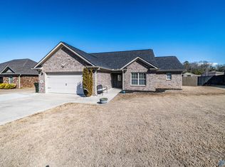 111 Huntview Dr, New Hope, AL 35760