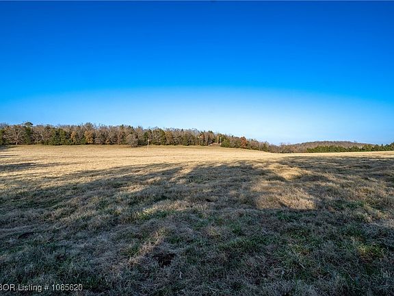 4th image of Burnville Rd