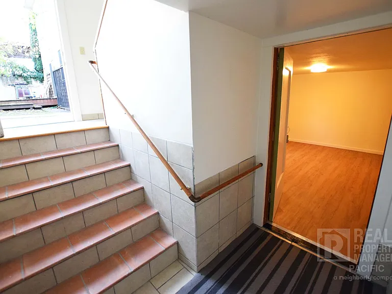 1435 Parker Street — Photo 4