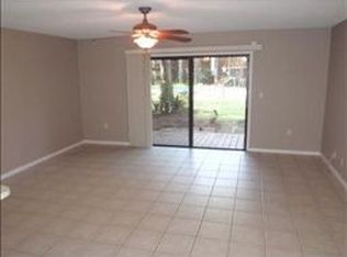 2150 Tarpon Landings Dr, Tarpon Springs, FL 34688