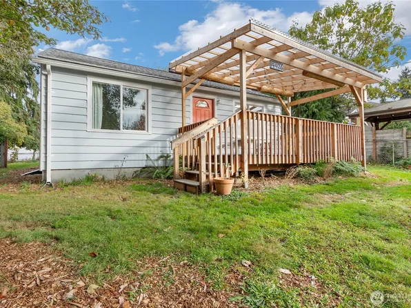 14426 12th Avenue SW, Burien, WA 98166