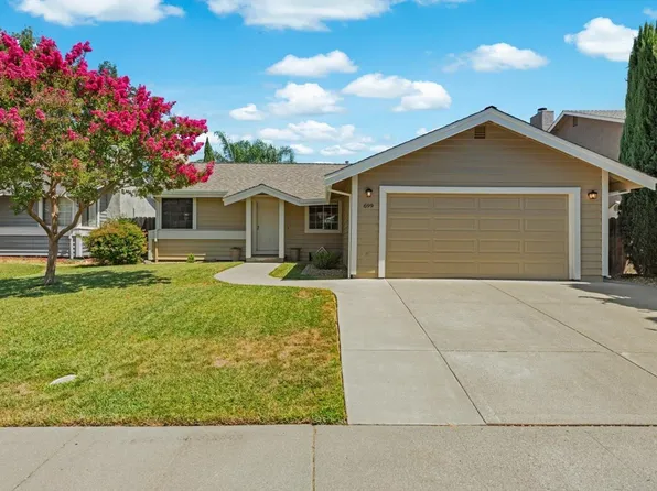 699 Shannon Drive, Vacaville, CA 95688