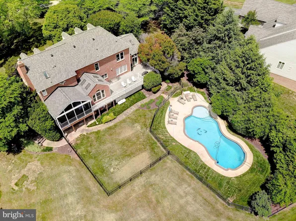 853 Davidson Xing, Davidsonville, MD 21035