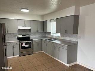 5th image of 12546 W LOWER BUCKEYE Road