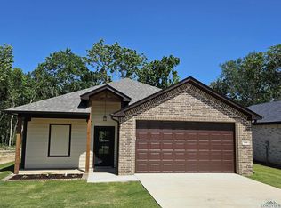 610 N Commerce, Overton, TX 75684