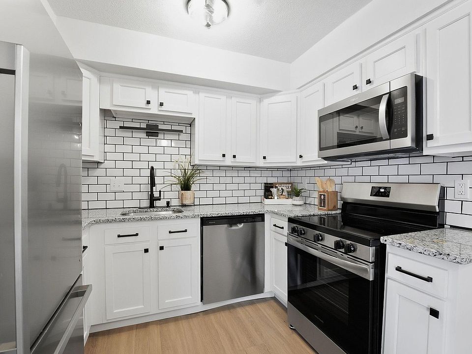 1st image of 625 Country Club Dr APT H4