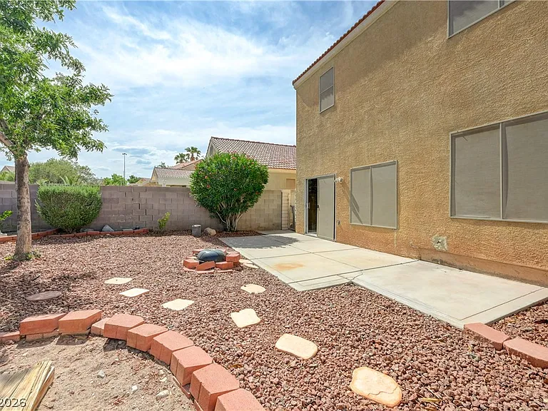 8905 Colorful Pines Ave — Photo 43