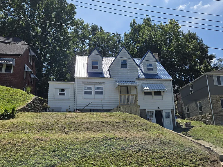 416 Elm St — Photo 7