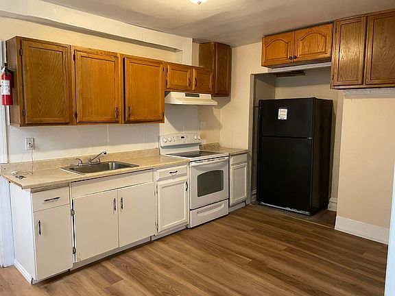 4th image of 326 N Lumber St APT 1