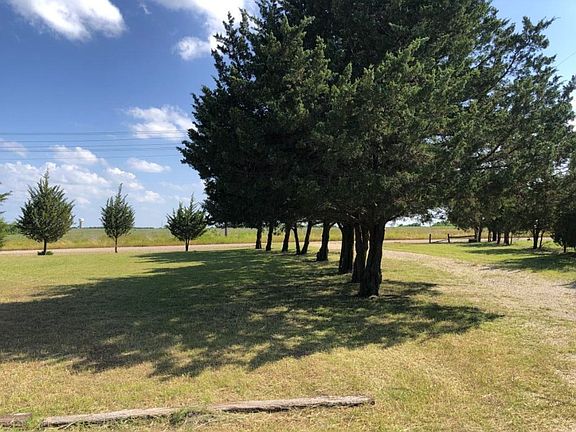 2nd image of 5124 County Road 2658