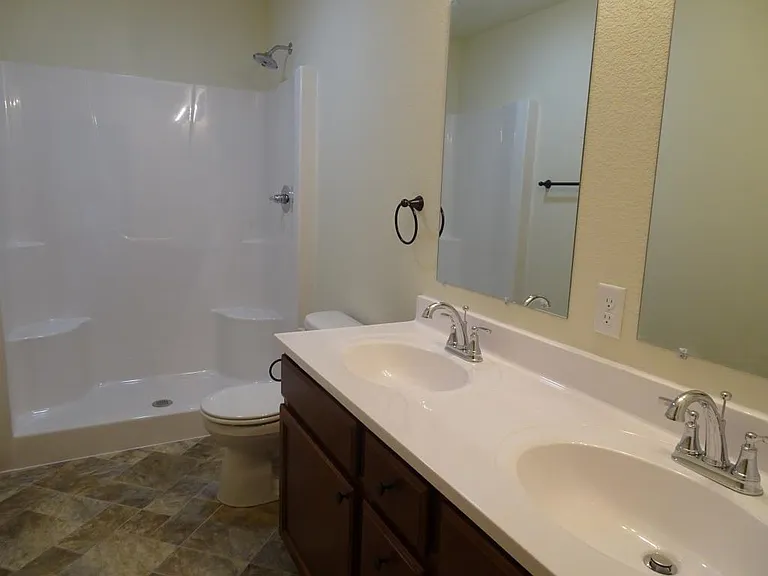 4308 SE Oakleaf Dr — Photo 9